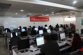 2012年專業技術人員計算機水平考試順利在培訓中心開考